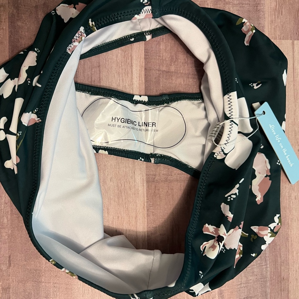 Popvil brand new 2 piece swim, LG - Picture 5 of 6